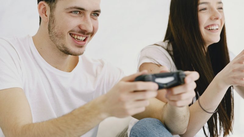 A Closer Look At Guitar Hero – One Of The Coolest Games Ever Made