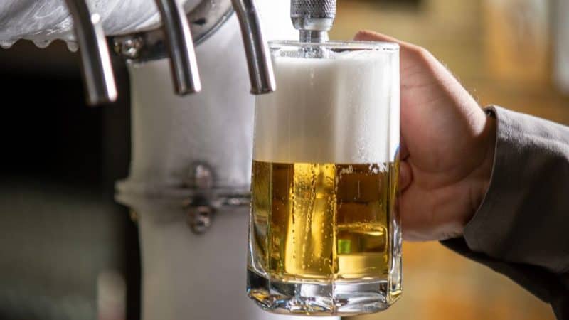 What Craft Beer’s Roughest Year Means for the 100 Taps Behind the Yard House Menu